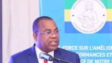 Julien Nkoghe Bekale boude les conclusions de la Task-force sur la santé
