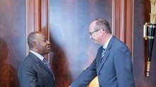 Ali Bongo s’entretient avec l’ambassadeur russe au Gabon