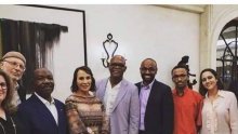 Samuel L. Jackson pose avec la richissime et puissante famille Bongo !