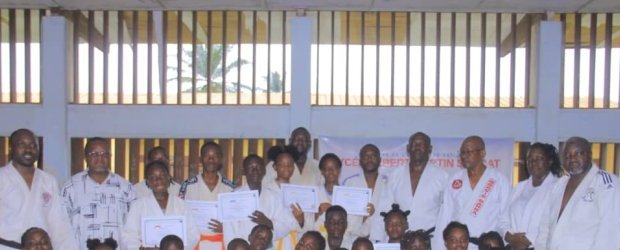 Judo&nbsp;: Carton plein pour les examens spéciaux de grades à Mouila
