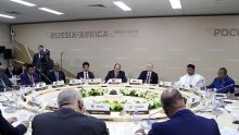 Le Premier ministre gabonais à l’ouverture du Forum économique et du Sommet Russie-Afrique
