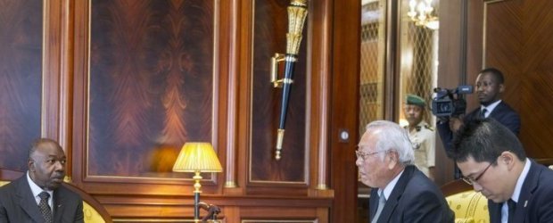 Ali Bongo reçoit en audience l’ambassadeur du Japon au Gabon