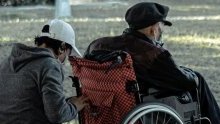 Les droits des personnes handicapées menacés par les mauvaises conditions de travail des soignants