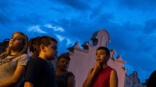 Etats-Unis : Deux fusillades font une trentaine de morts