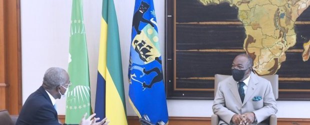 Ali Bongo échange avec le directeur Afrique de TotalEnergies