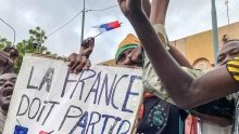 La France devrait reconsidérer ses relations avec l’Afrique, exhorte Hubert Védrine