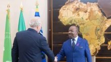 Ali Bongo échange avec le président du Conseil d’investissement des entreprises du Commonwealth