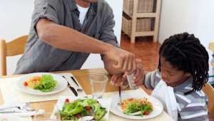 L’heure des repas influence le risque de développement des maladies cardio-vasculaires