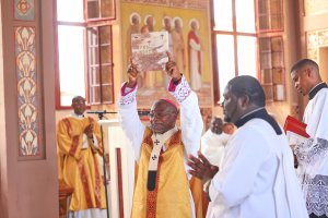 Inauguration de la Cathédrale Notre-Dame des Neiges à Libreville&nbsp;: Un moment solennel pour la communauté catholique du Gabon