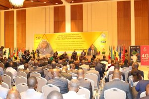Ikambouayat Ndeka à Brazzaville pour un atelier sur la réduction de la fracture numérique