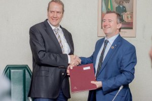 Signature d’un accord de coopération entre le Gabon et le Forest Stewardship Council