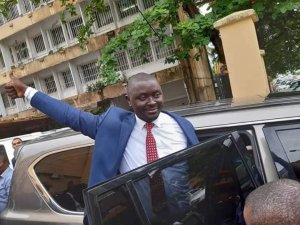Opération scorpion&nbsp;: Justin Ndoundangoye voulait fuir en France&nbsp;!